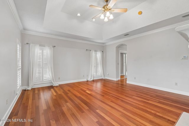 4728 UNIVERSITY Boulevard N, Jacksonville, FL 32277