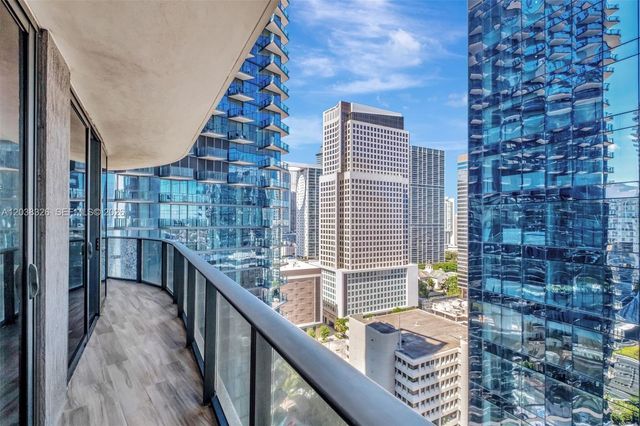 801 S Miami Ave 2205, Miami, FL 33130