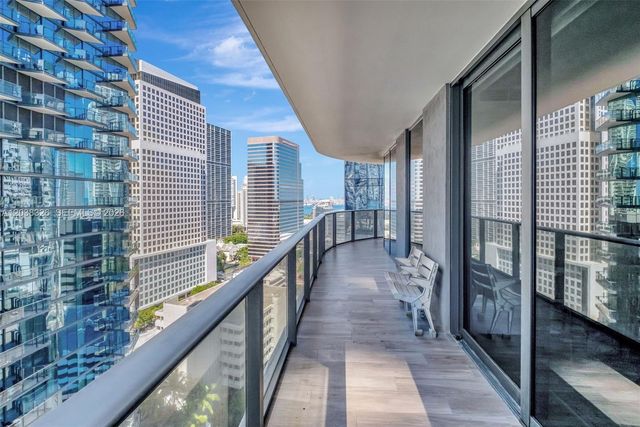 801 S Miami Ave 2205, Miami, FL 33130