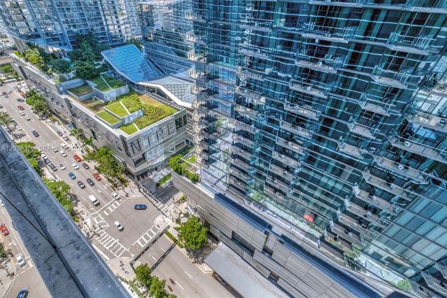 801 S Miami Ave 2205, Miami, FL 33130