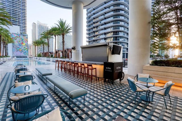 801 S Miami Ave 2205, Miami, FL 33130