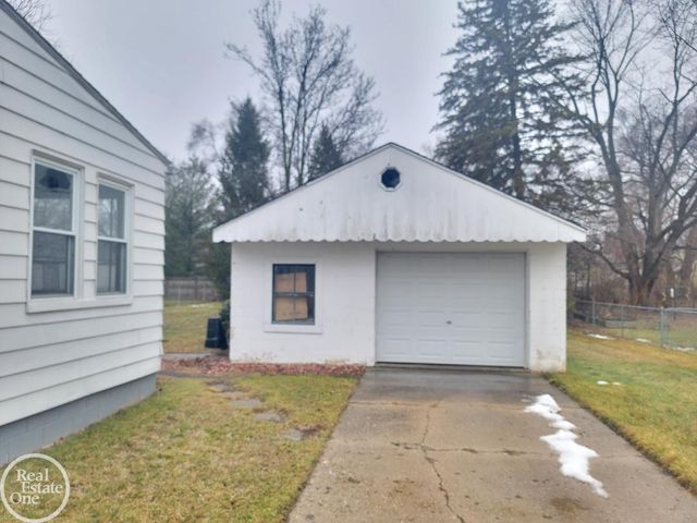 3342 Bart Street, Warren, MI 48091