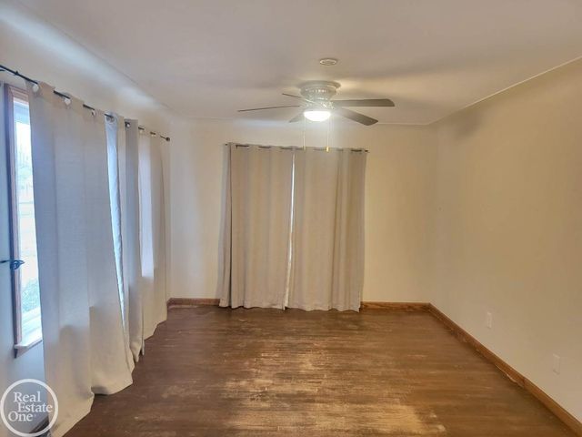 3342 Bart Street, Warren, MI 48091