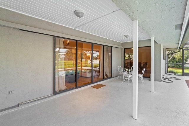 13471 Barberry Drive, Wellington, FL 33414