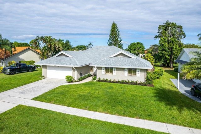13471 Barberry Drive, Wellington, FL 33414
