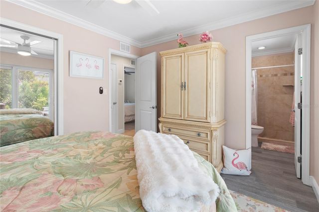 3326 BOUGAINVILLEA STREET, Sarasota, FL 34239