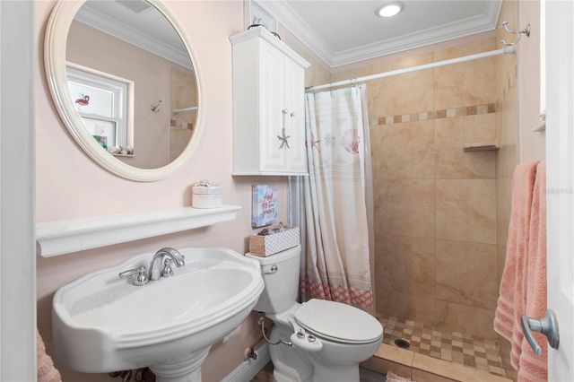 3326 BOUGAINVILLEA STREET, Sarasota, FL 34239