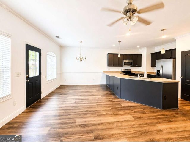 121 Linton Drive, Acworth, GA 30102