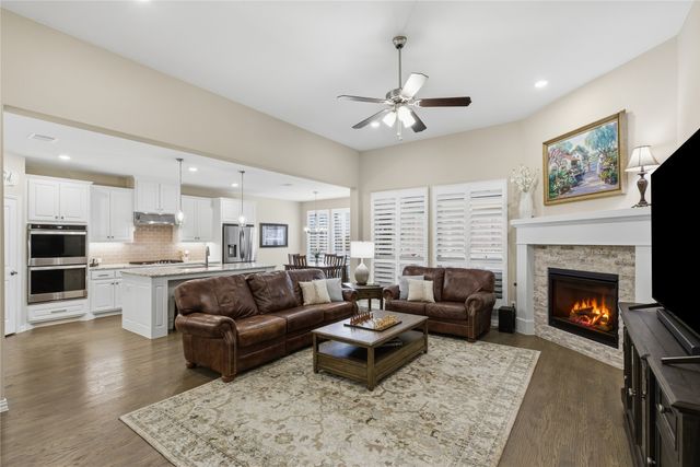 711 Uplands Drive, Northlake, TX 76226