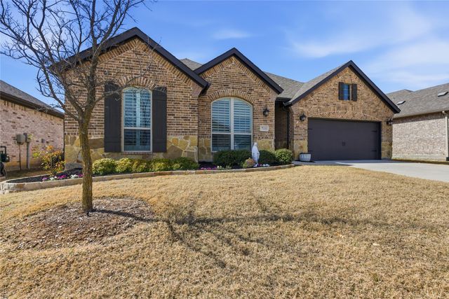 711 Uplands Drive, Northlake, TX 76226