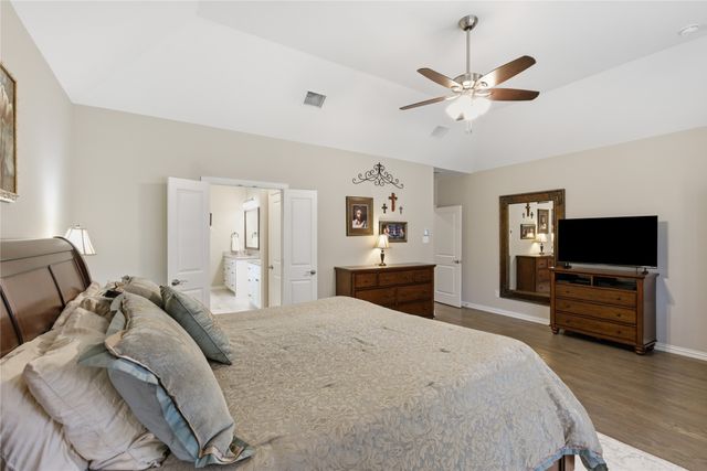 711 Uplands Drive, Northlake, TX 76226