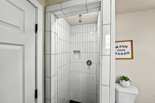 3131 Whitewing, San Antonio, TX 78230