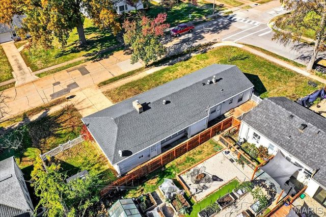 1238 Woodgate Drive, Kirkwood, MO 63122