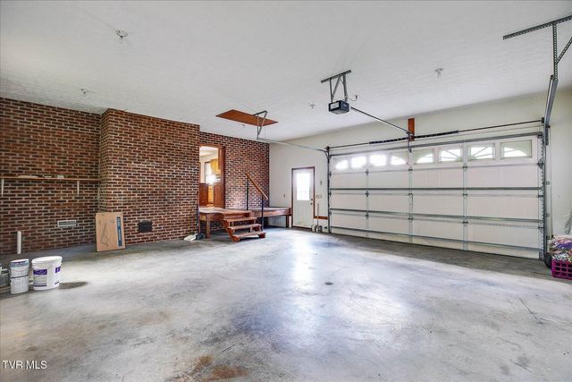 268 Byington Road, Rogersville, TN 37857