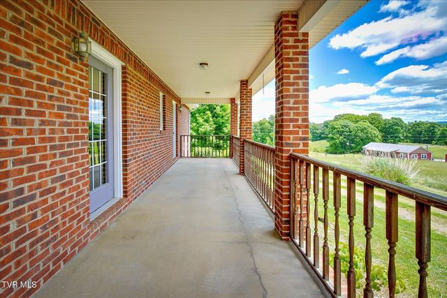 268 Byington Road, Rogersville, TN 37857