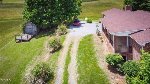 268 Byington Road, Rogersville, TN 37857