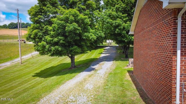 268 Byington Road, Rogersville, TN 37857