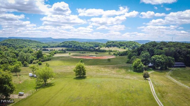268 Byington Road, Rogersville, TN 37857