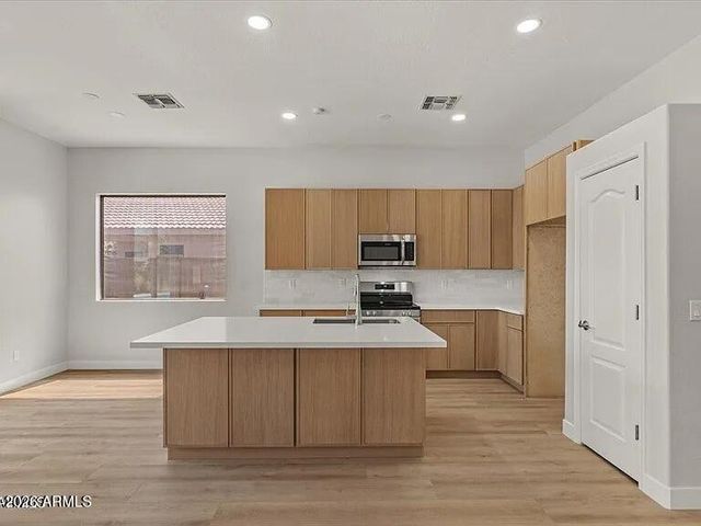 2918 E Harwell Road, Gilbert, AZ 85234