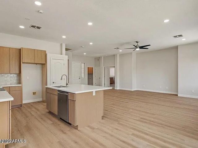 2918 E Harwell Road, Gilbert, AZ 85234