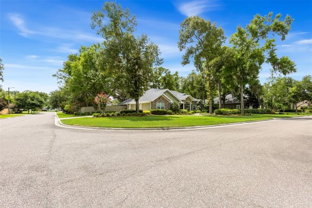 3782 SW 105TH STREET, Gainesville, FL 32608
