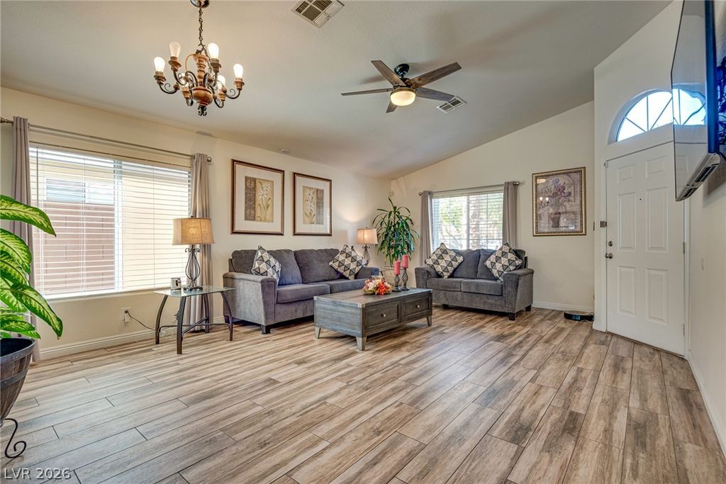 7229 Chic Avenue, Las Vegas, NV 89129 — photo 4