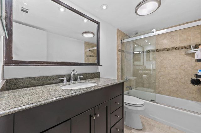 3121 NE 51st Street 204e, Fort Lauderdale, FL 33308