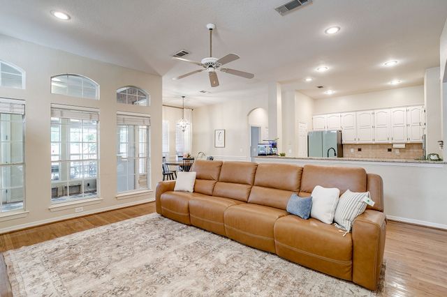 505 Dorcas Lane, Arlington, TX 76013