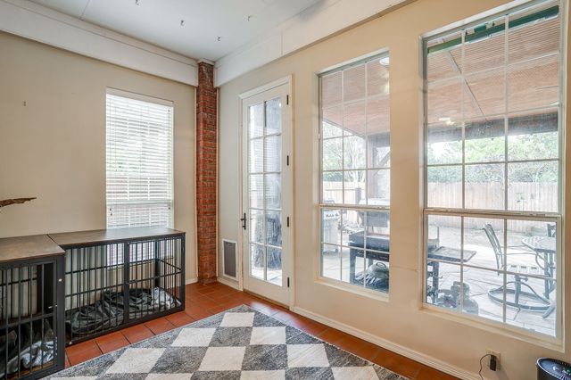 505 Dorcas Lane, Arlington, TX 76013