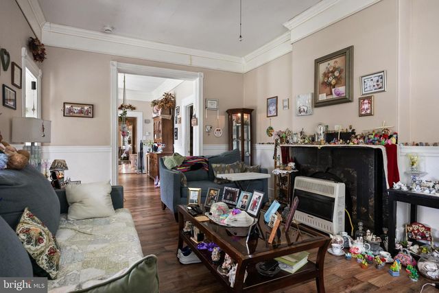 212 CLIFTON AVE, Mount Holly, NJ 08060