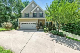 8120 Fairmont DR, Williamsburg, VA 23188