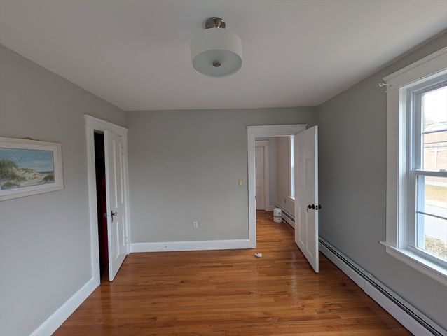 52 Mammoth Rd, Manchester, NH 03109