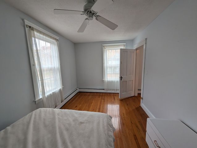 52 Mammoth Rd, Manchester, NH 03109