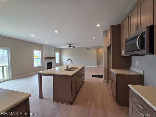 13112 Stony Brook Pass, Linden, MI 48451