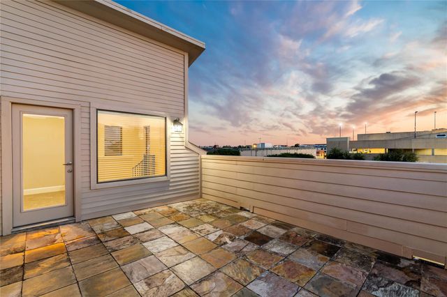 808 Paige Street, Houston, TX 77003