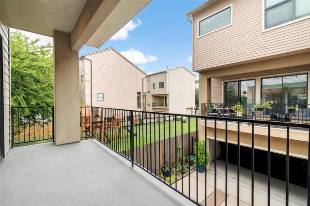 808 Paige Street, Houston, TX 77003