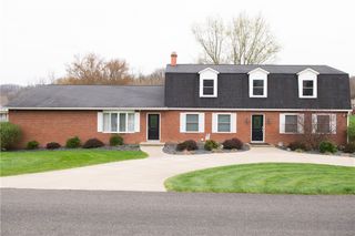 205 Crago Ave, Waynsbrg/frankln Twp, PA 15370