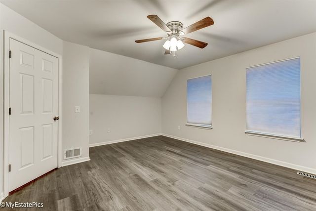 41101 N Maplewood Drive, Canton, MI 48187
