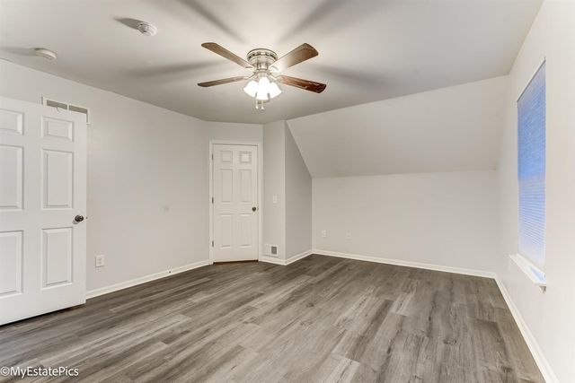 41101 N Maplewood Drive, Canton, MI 48187