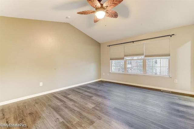 41101 N Maplewood Drive, Canton, MI 48187