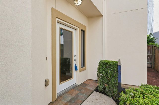 5706 Cornish Street E, Houston, TX 77007