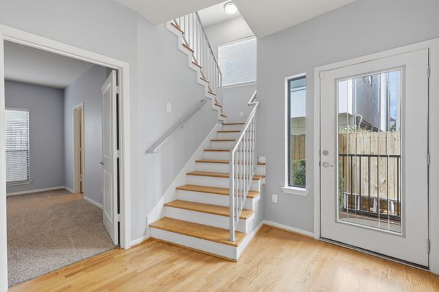 5706 Cornish Street E, Houston, TX 77007
