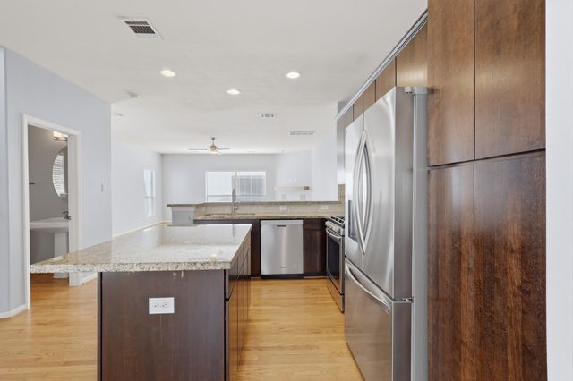 5706 Cornish Street E, Houston, TX 77007