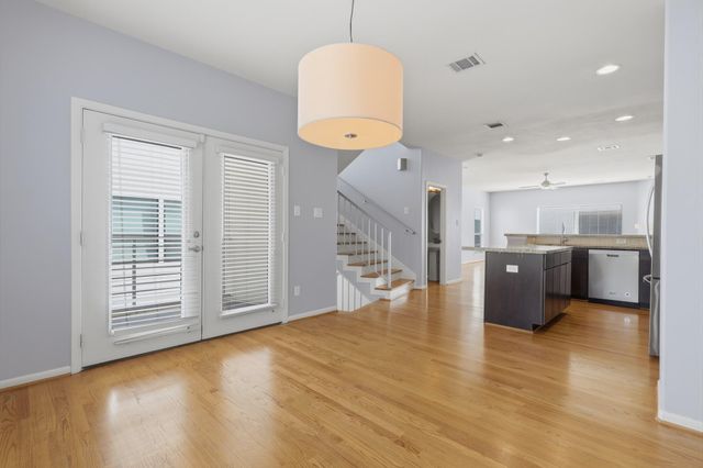 5706 Cornish Street E, Houston, TX 77007
