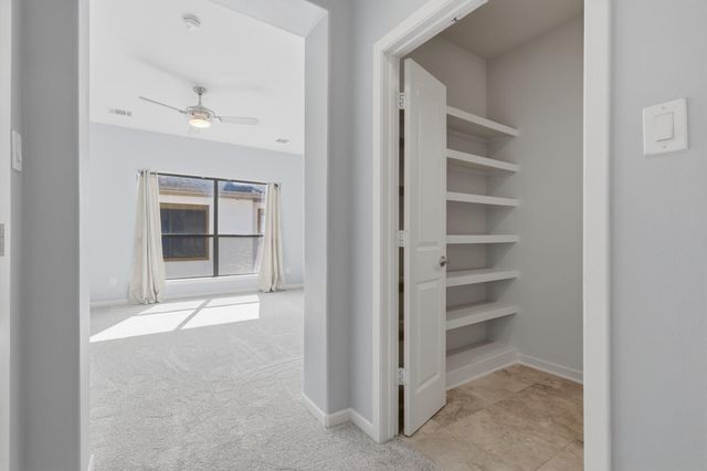 5706 Cornish Street E, Houston, TX 77007