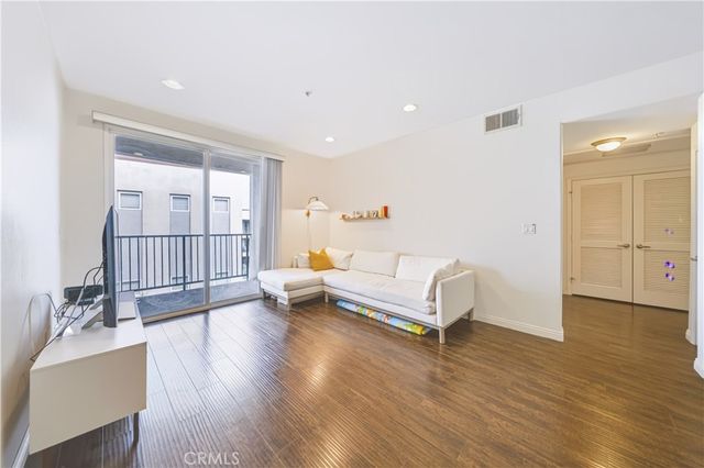 360 W Avenue 26, Los Angeles, CA 90031