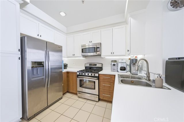 360 W Avenue 26, Los Angeles, CA 90031