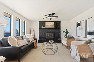 11503 W Santa Barbara Dr, Boise, ID 83709