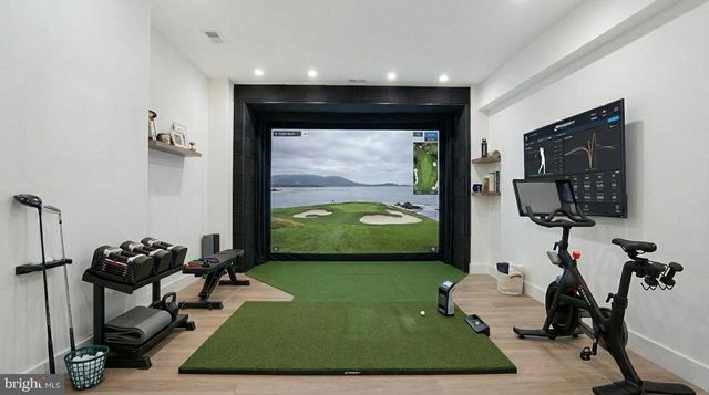 412 N CLEVELAND ST, Arlington, VA 22201