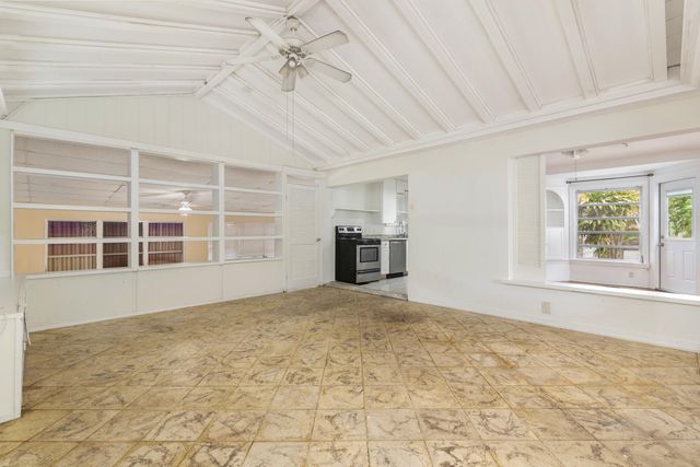 324 Albemarle Road, West Palm Beach, FL 33405